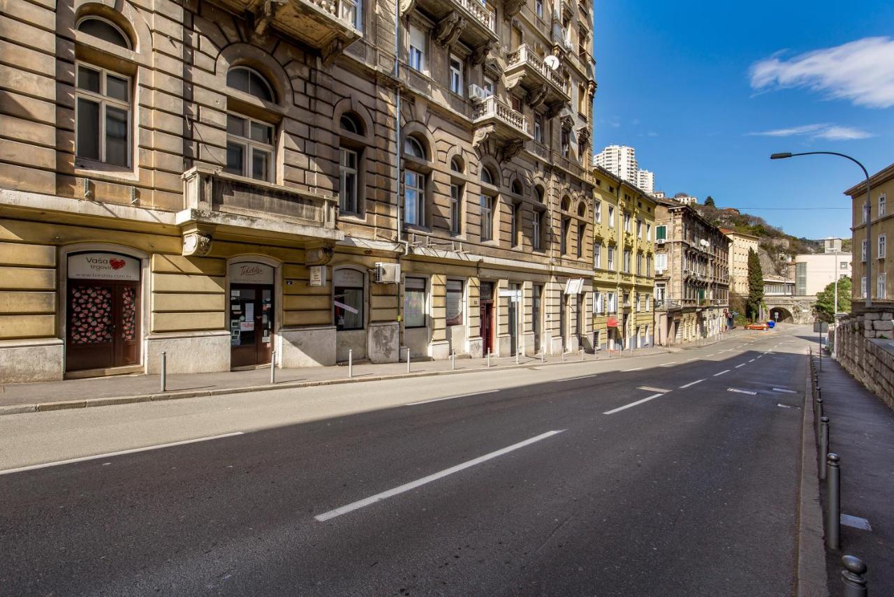 Saint Vitus Apartments With Balcony Риека Экстерьер фото