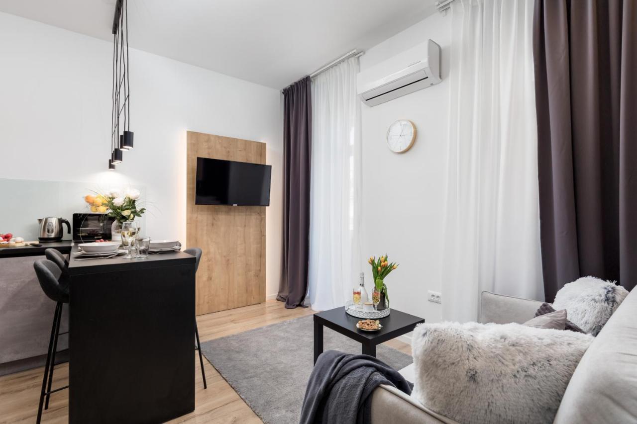 Saint Vitus Apartments With Balcony Риека Экстерьер фото
