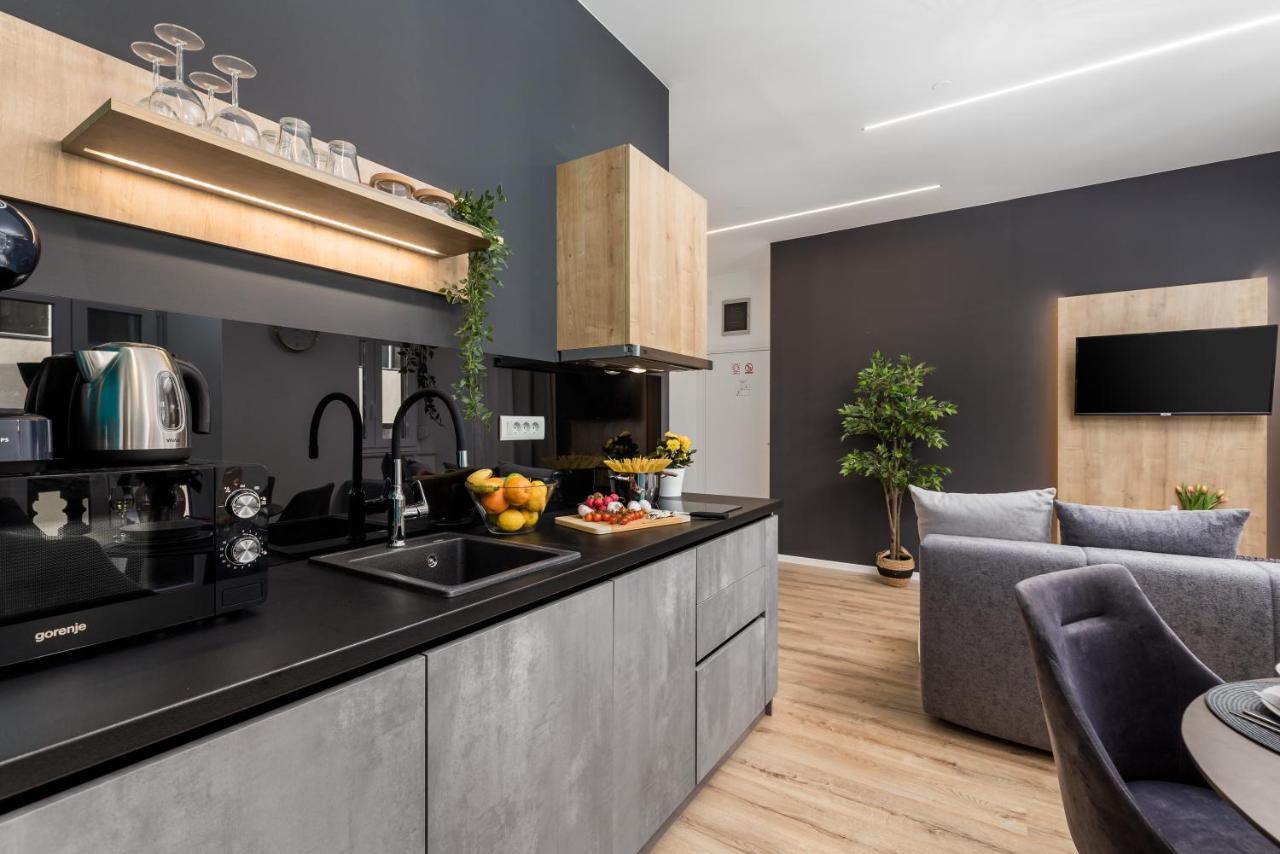 Saint Vitus Apartments With Balcony Риека Экстерьер фото